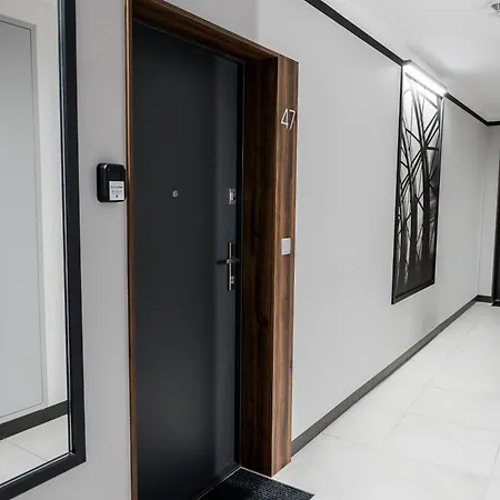 Apartamento Stacja Jezyce Lavish By Bookinghost