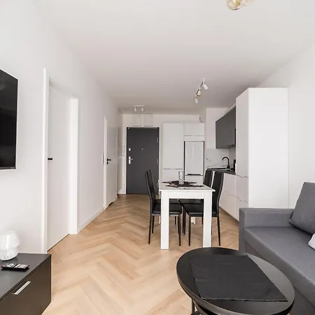 Stacja Jezyce Lavish By Bookinghost Apartment *