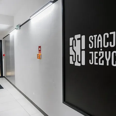 Stacja Jezyce Lavish By Bookinghost Apartamento *