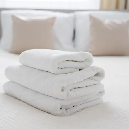 Stacja Jezyce Lavish By Bookinghost Apartamento