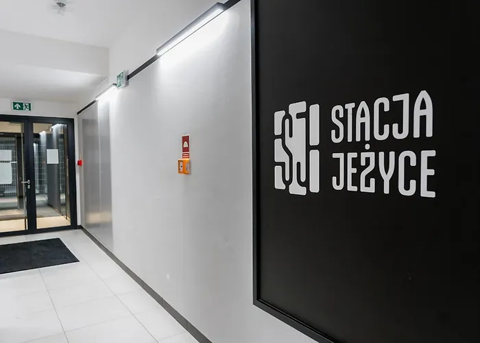 Stacja Jezyce Lavish By Bookinghost Apartment *