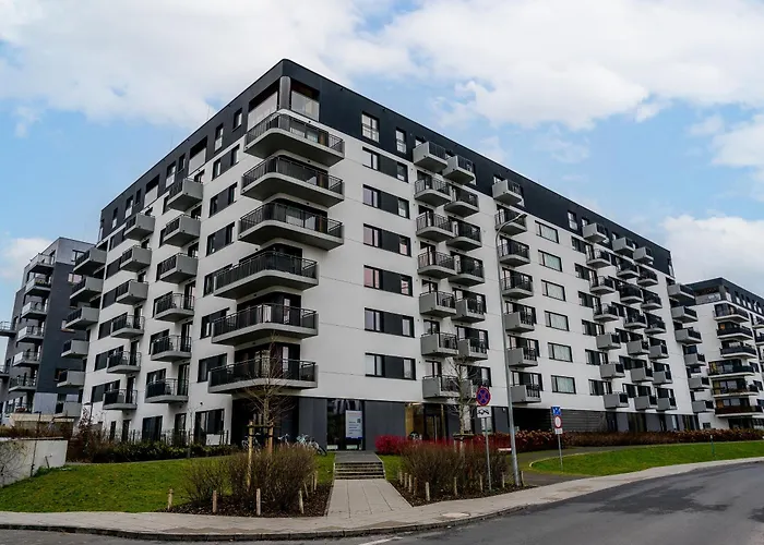 Stacja Jezyce Lavish By Bookinghost Apartment *